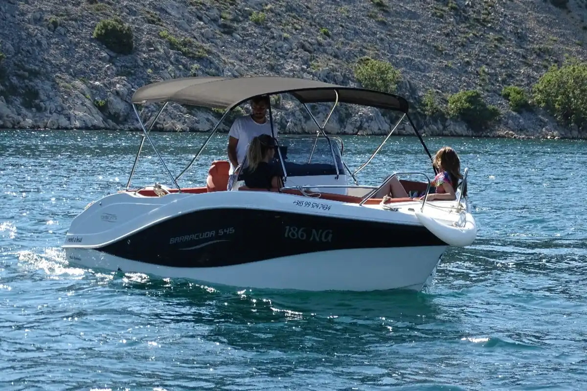 Barracuda 545 (115 HP) - Maslenica