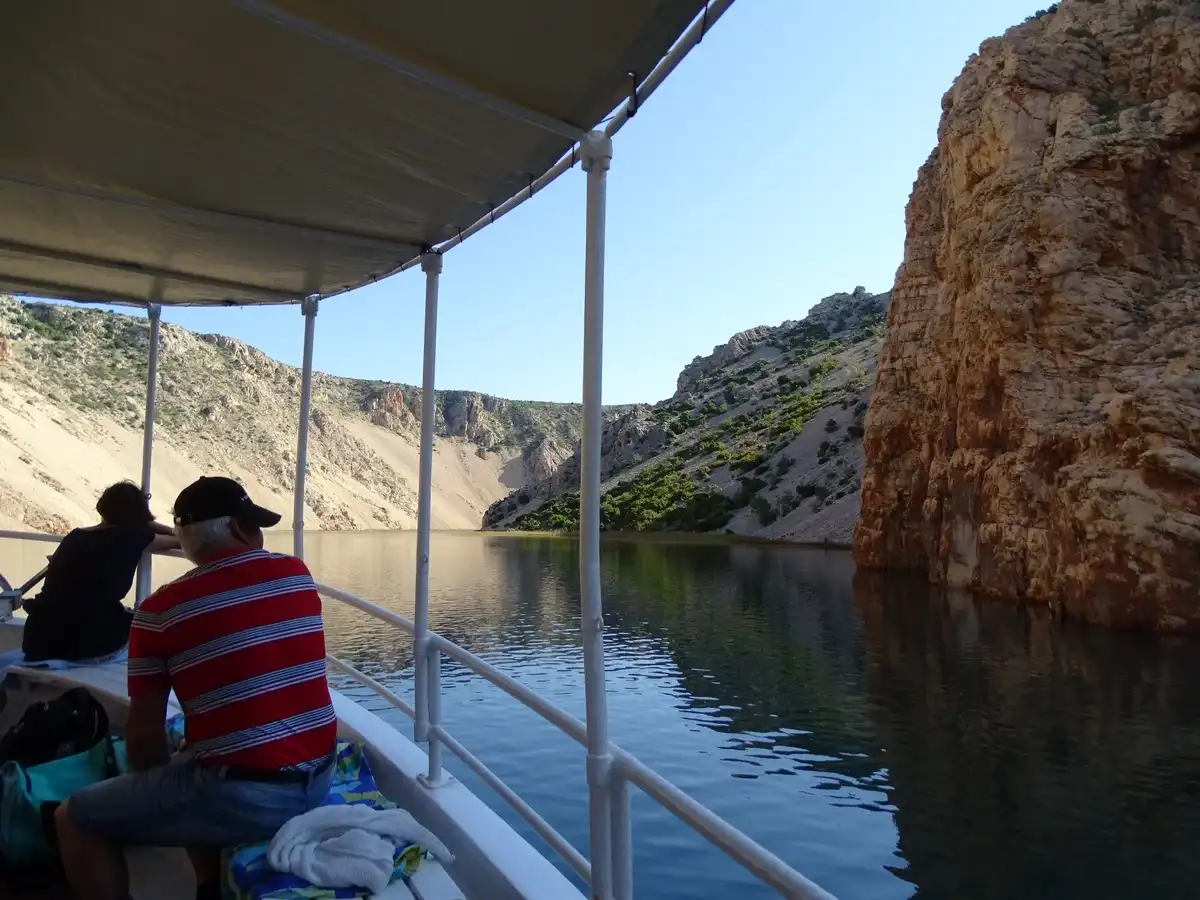 Maslenica Boat Excursions